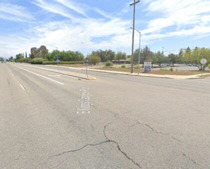 Man Dies in Pedestrian Crash on Kings Canyon Road [Fresno, CA]